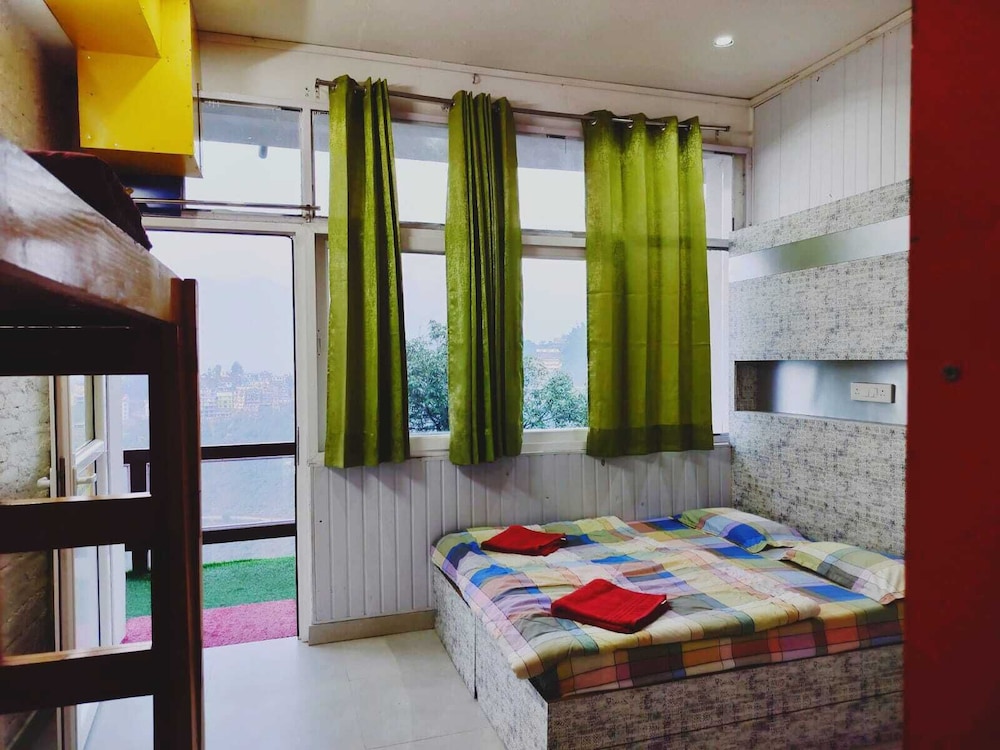 Superior Room, Balcony, Mountain View