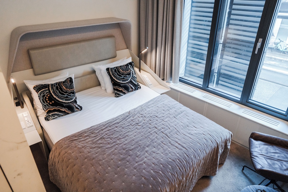 Basic Double Room