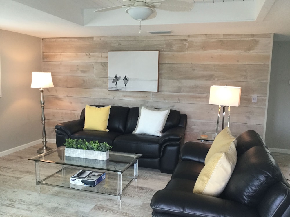 Villa, 2 Bedrooms, 2 Bathrooms