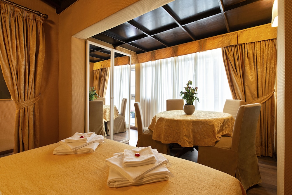 Deluxe Quadruple Room, Terrace