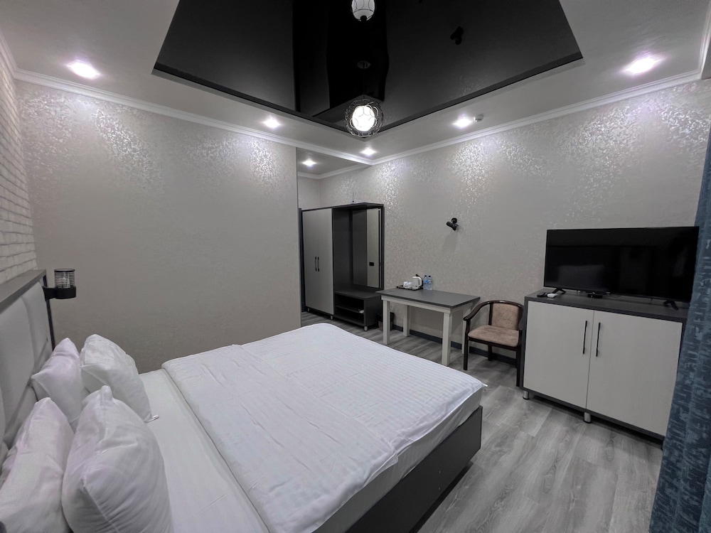 Deluxe Double Room photo 2
