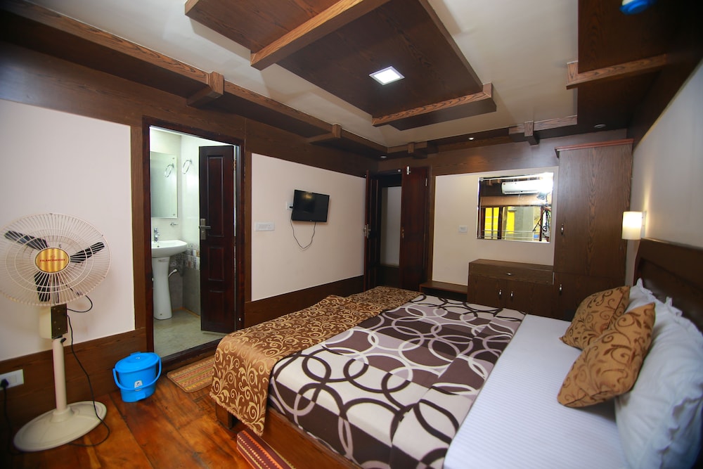 Deluxe Chalet, 2 Bedrooms photo 1