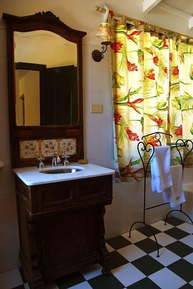 Standard Double Room, 1 Double Bed, Mountain View photo 3