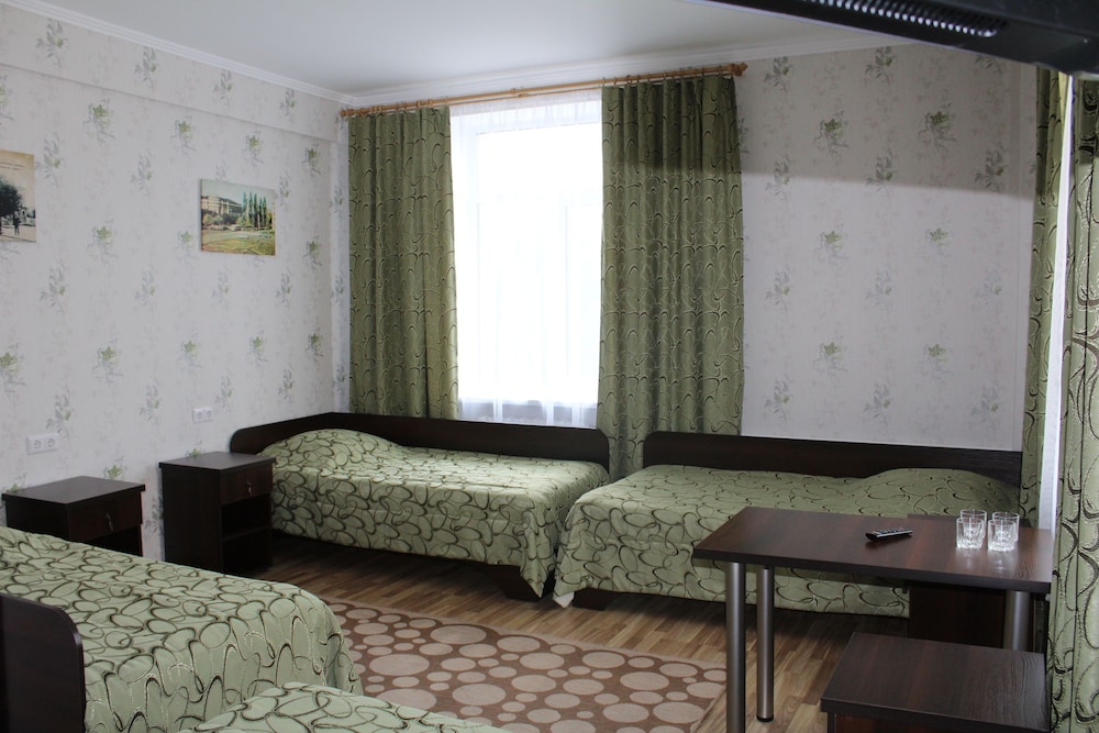Quadruple Room (with Shower) photo 2