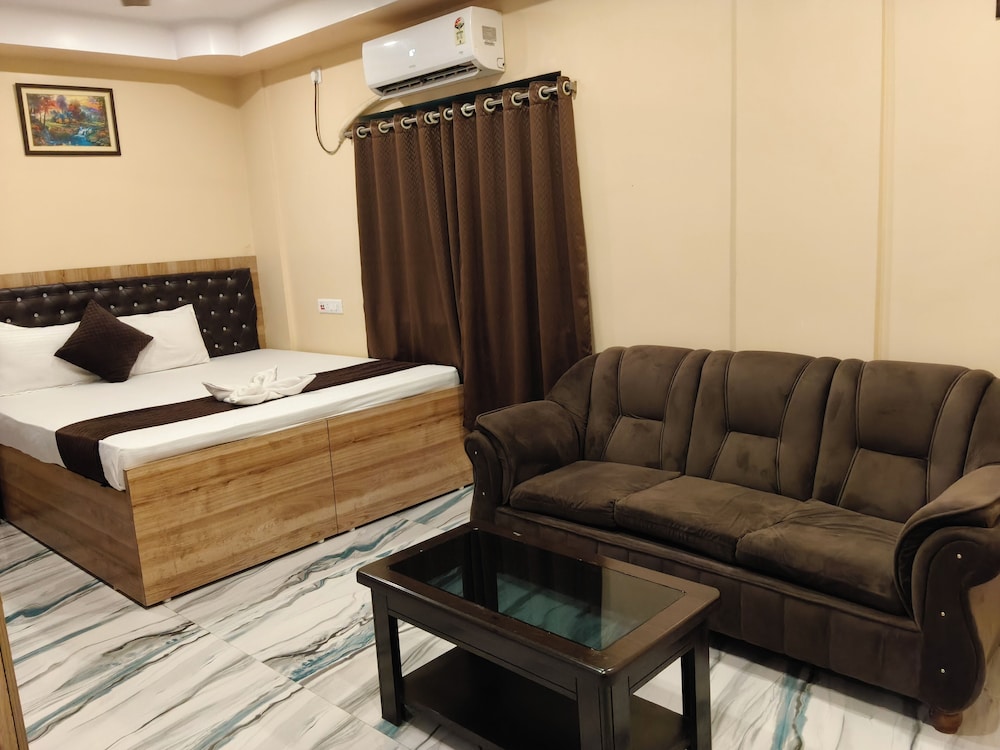Deluxe Room, 1 Queen Bed