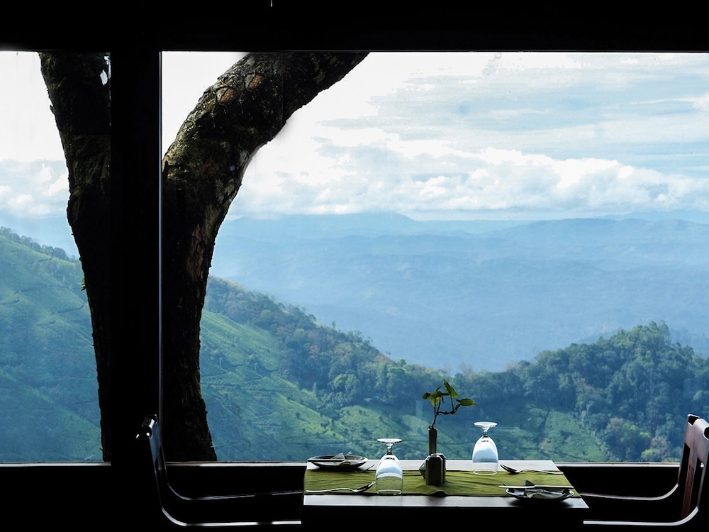 Valley Facing Suite with Bathtub - Photo 10