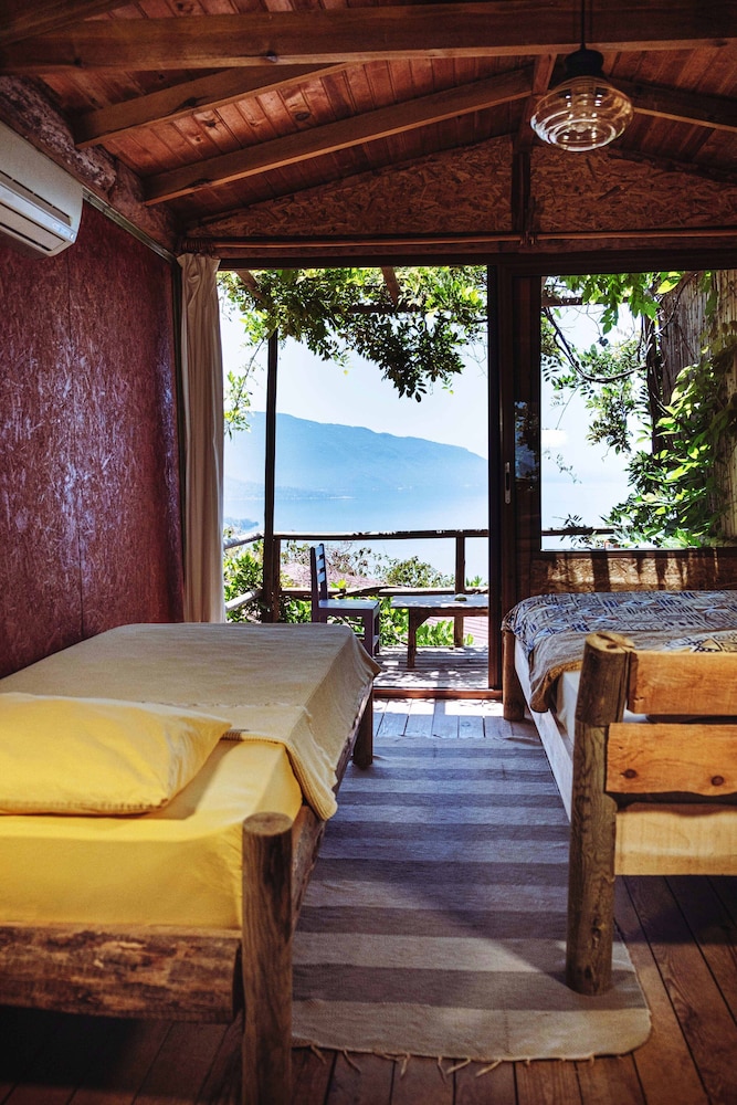 Panoramic Bungalow, Multiple Beds, Sea View