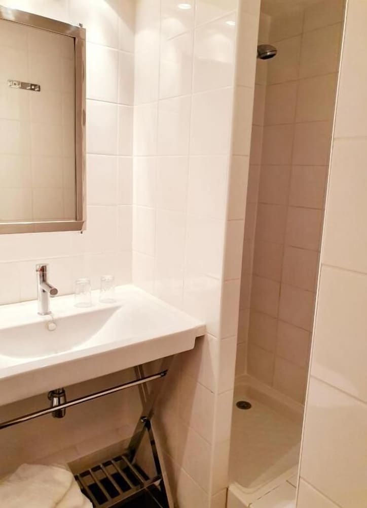 Triple Room - Photo 2