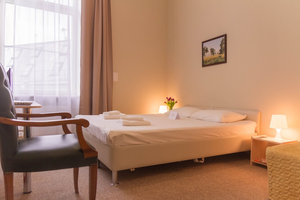 Superior Triple Room, Non Smoking, Kitchenette (Studio) photo 1