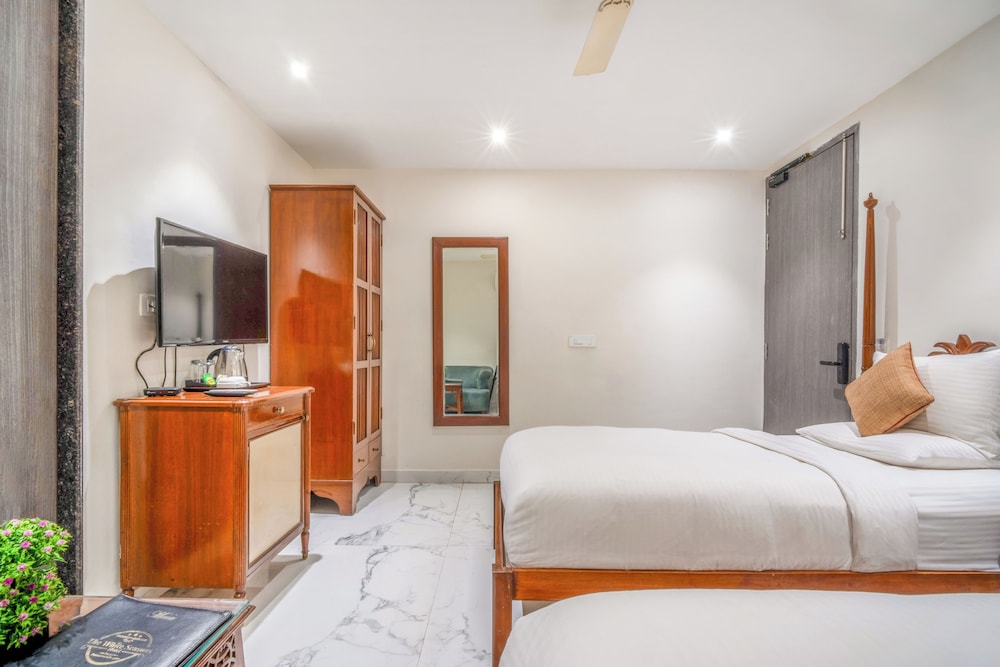 Deluxe Twin Room photo 3