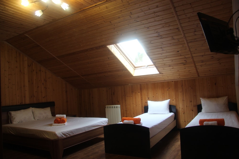 Quadruple Room photo 1