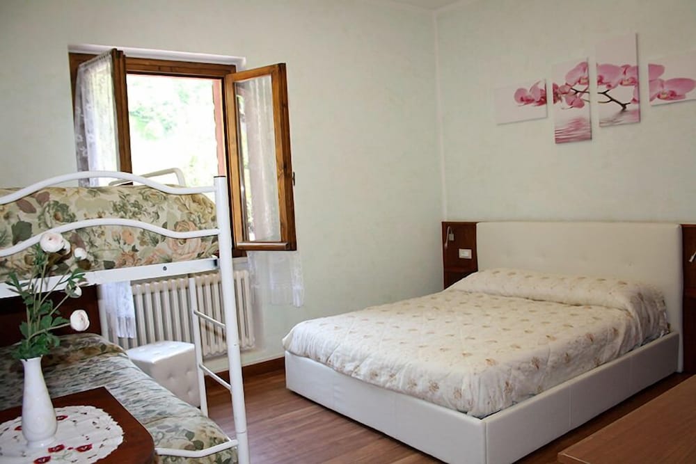 Quadruple Room photo 1