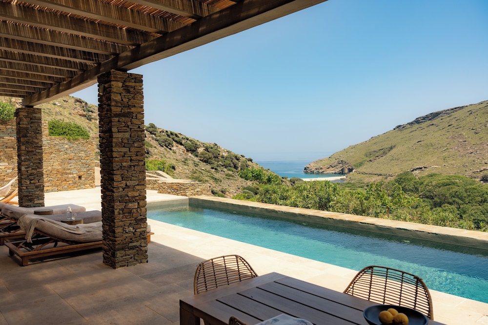Sunrise Villa with Private Pool photo 1