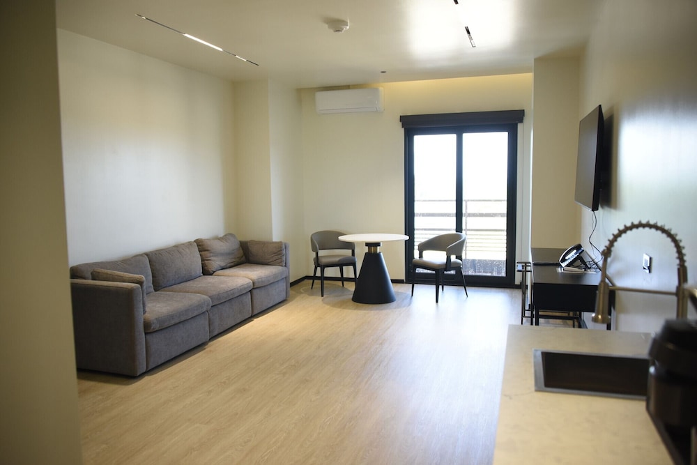 Superior Suite Two Bedroom Queen
