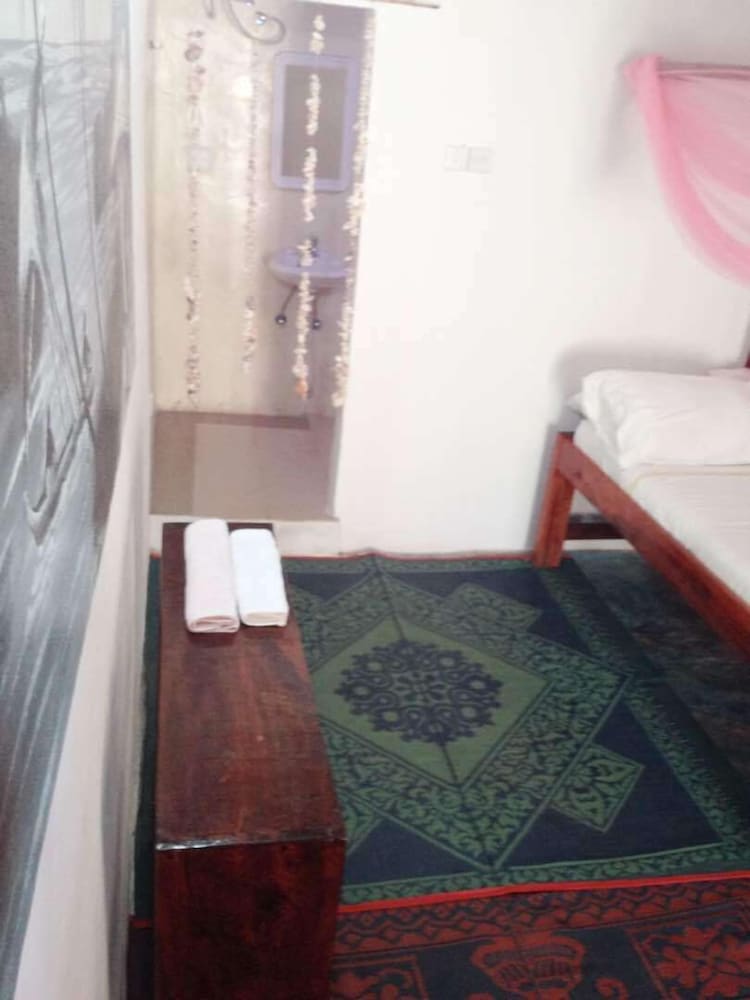 Deluxe Double Room, Multiple Beds, Partial Ocean View, Garden Area photo 2