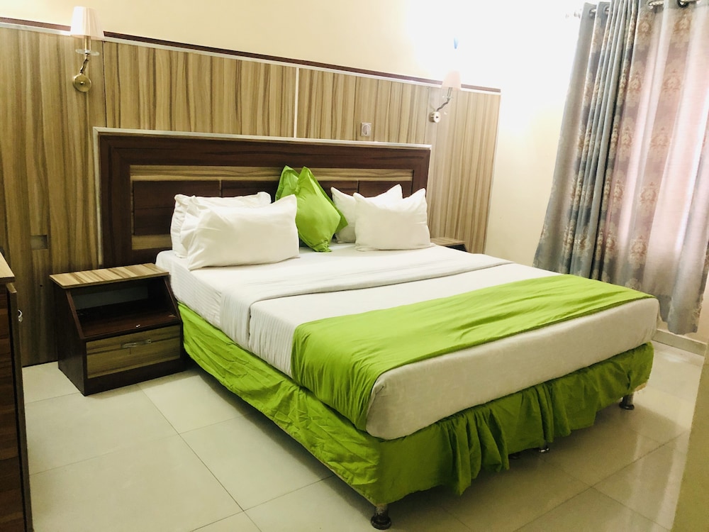 Standard Room - Photo 1