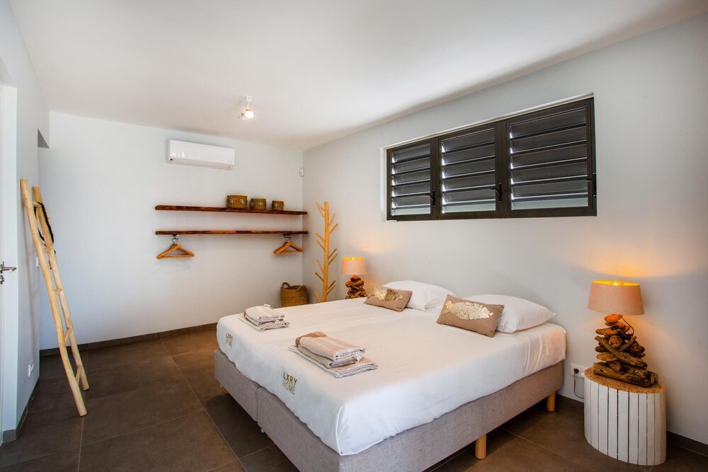Villa photo 3