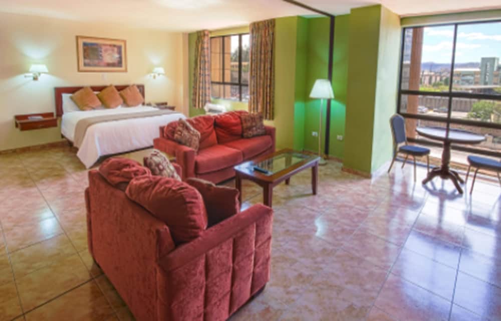 Master Suite photo 2