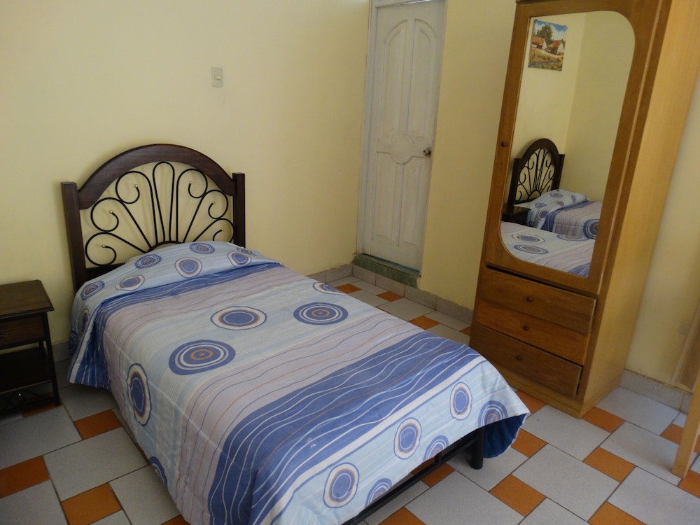 Single Room photo 1