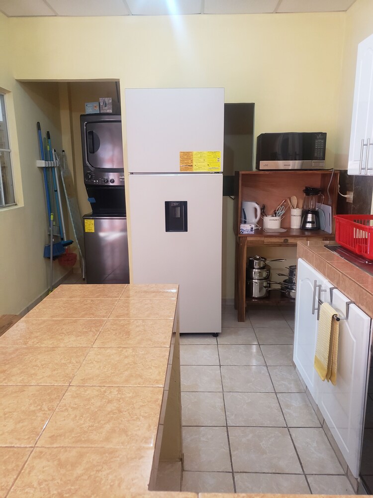 Basic Apartment photo 3