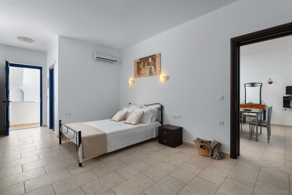 Family Apartment photo 1