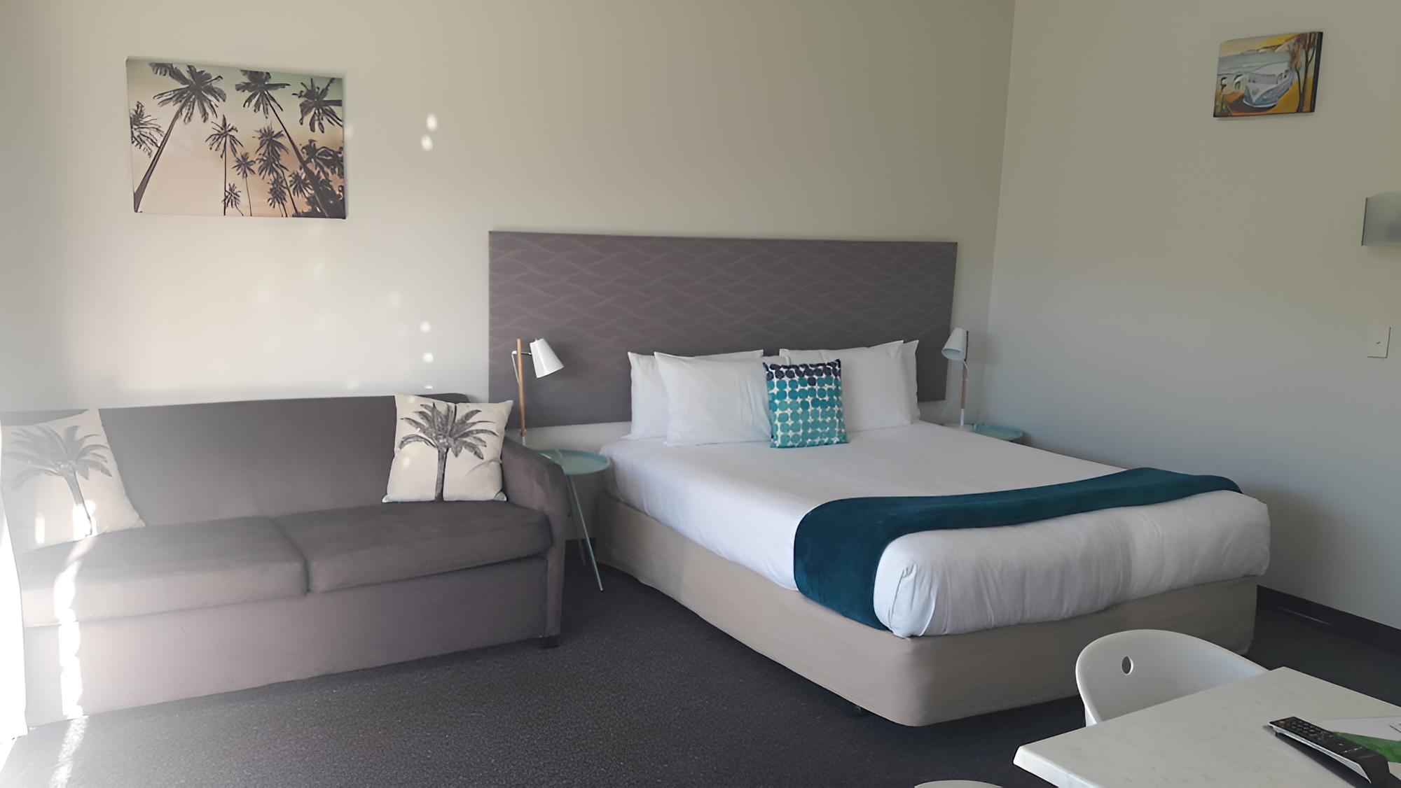 Standard Double Room photo 2