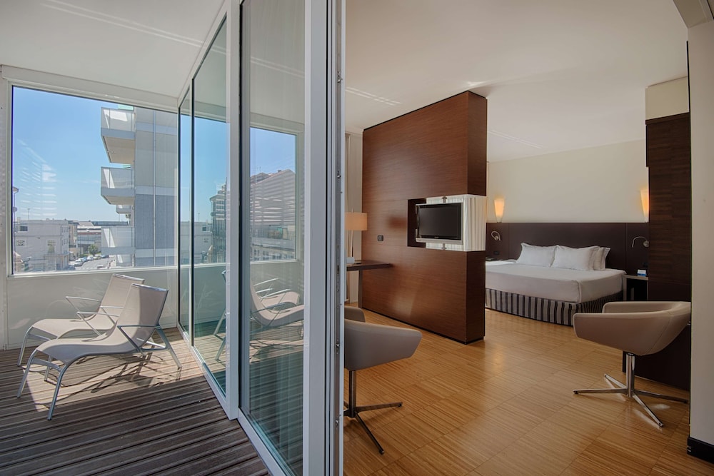 Junior Suite (Extra Bed 3 adults) photo 3