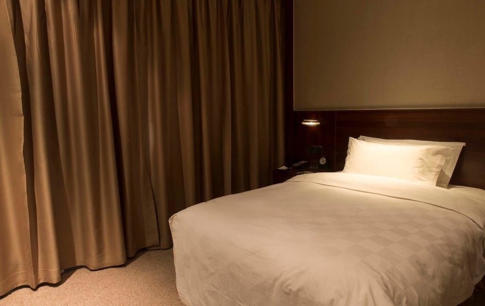 Family Suite, 2 Bedrooms, Connecting Rooms, City View
