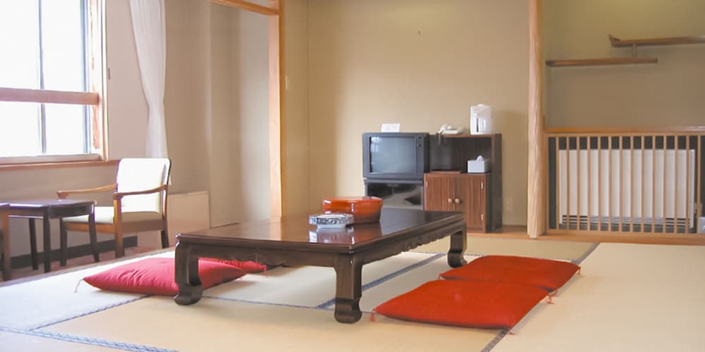 Japanese Style Room (10 Tatami-Mats) With Private Shower And Toilet, Non Smoking photo 1