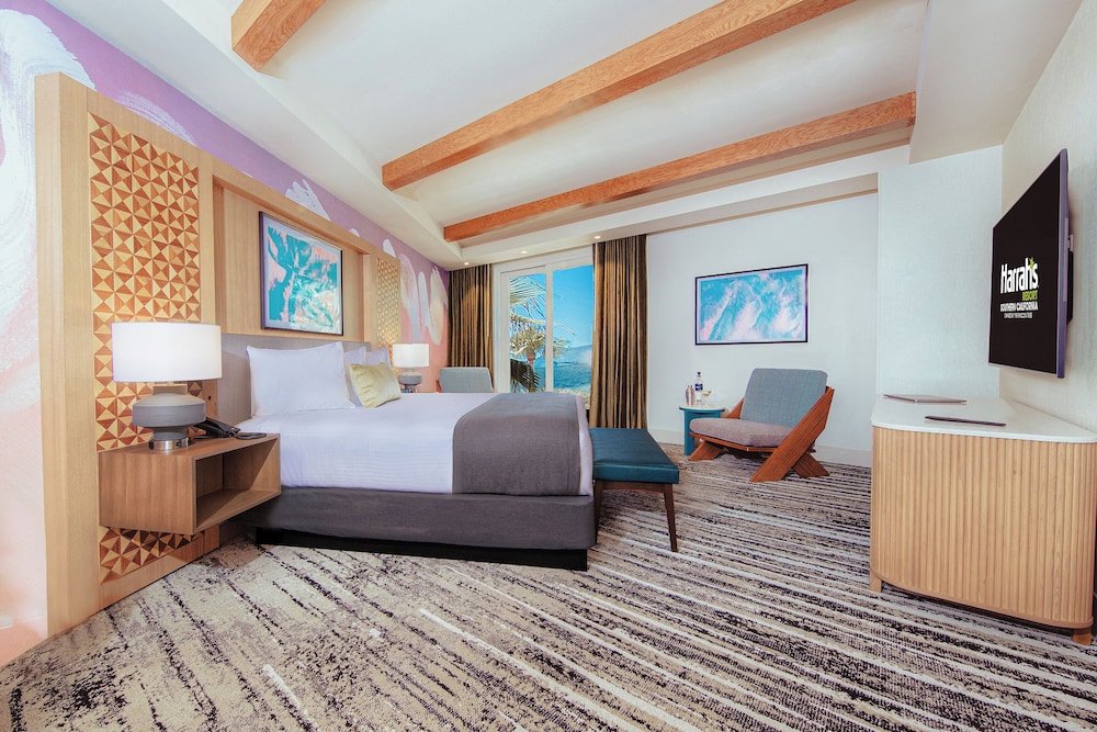 Dive Inn, Coastal Suite, King Bed, Non smoking - Photo 1