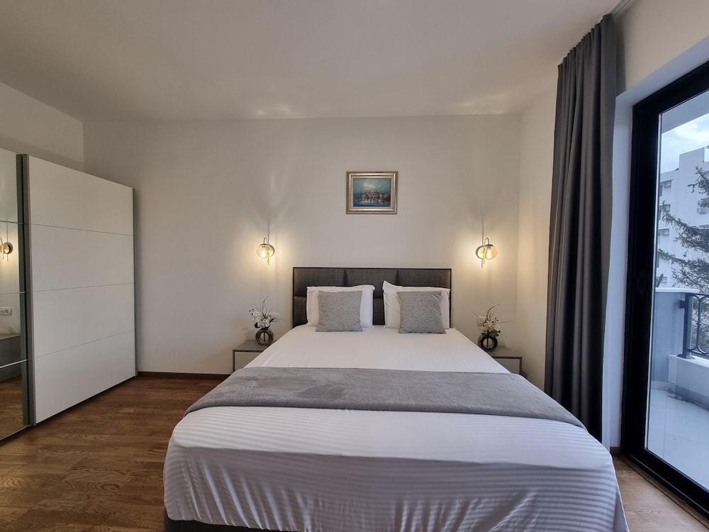 Luxury Apartment, 1 Bedroom (A1) - Photo 1