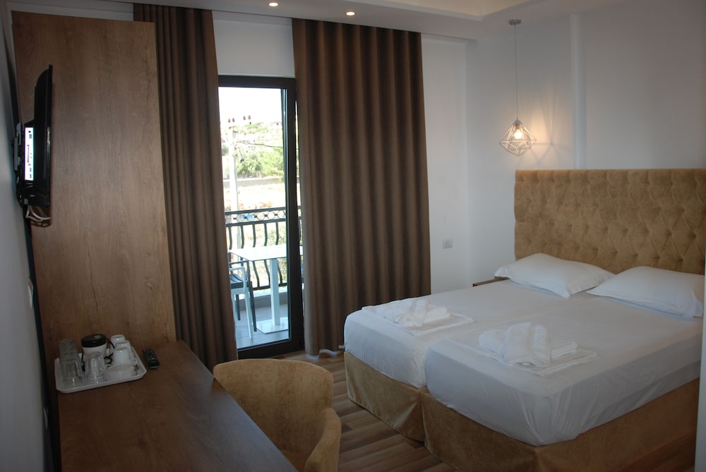 Quadruple Room, Balcony