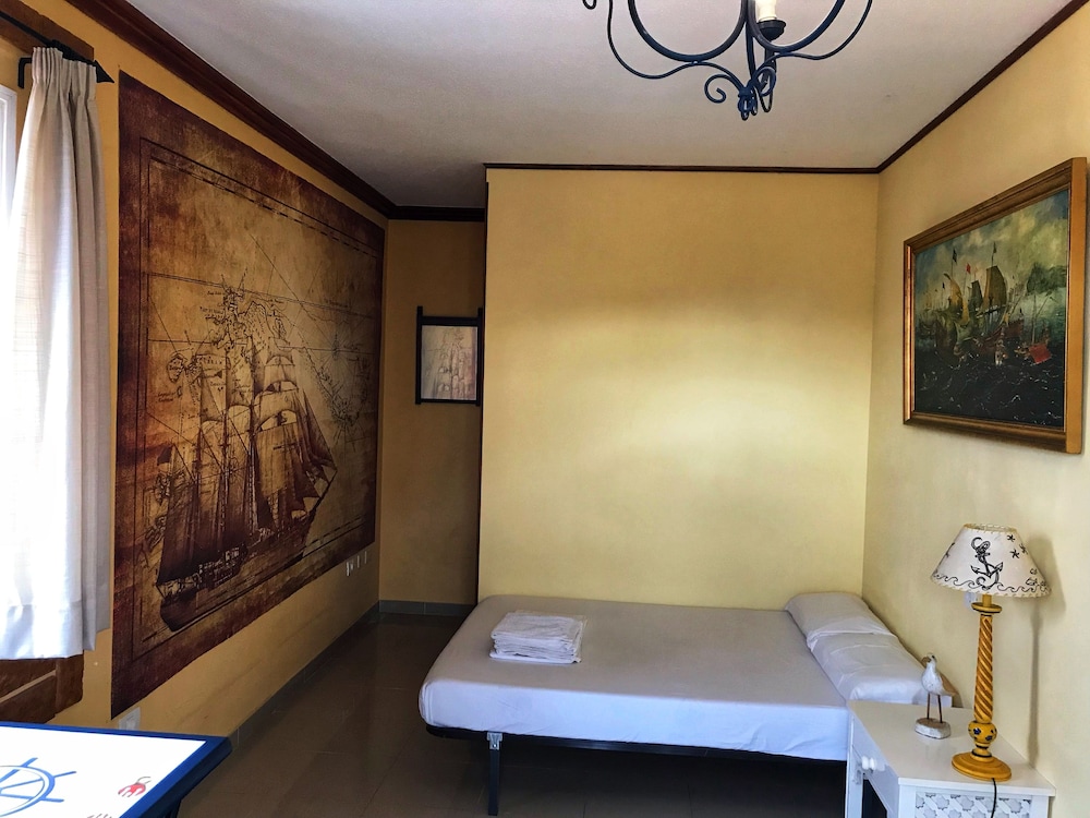 Habitación Estándar, 1 Cama Doble, Balcón, Vista al Jardín