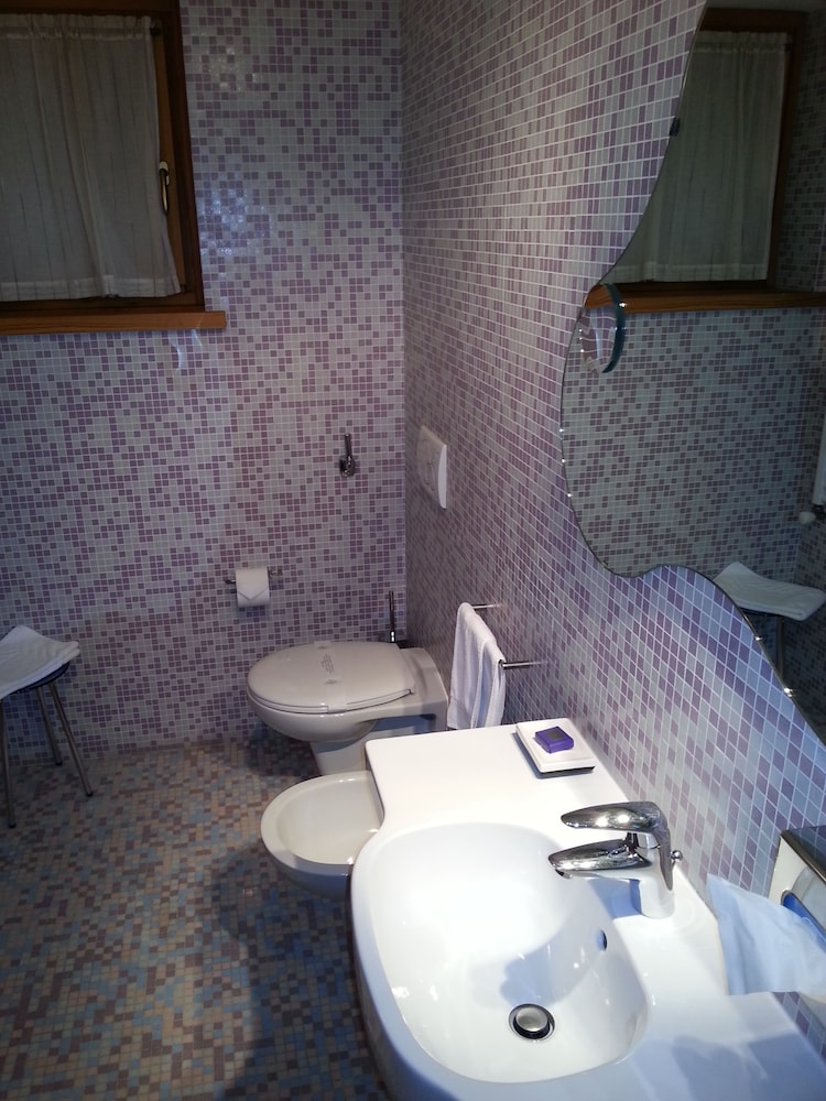Superior Double Room - Photo 5