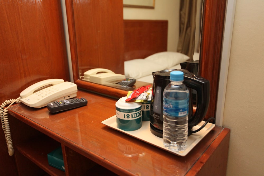 Standard Room, 1 Queen Bed, photo 7