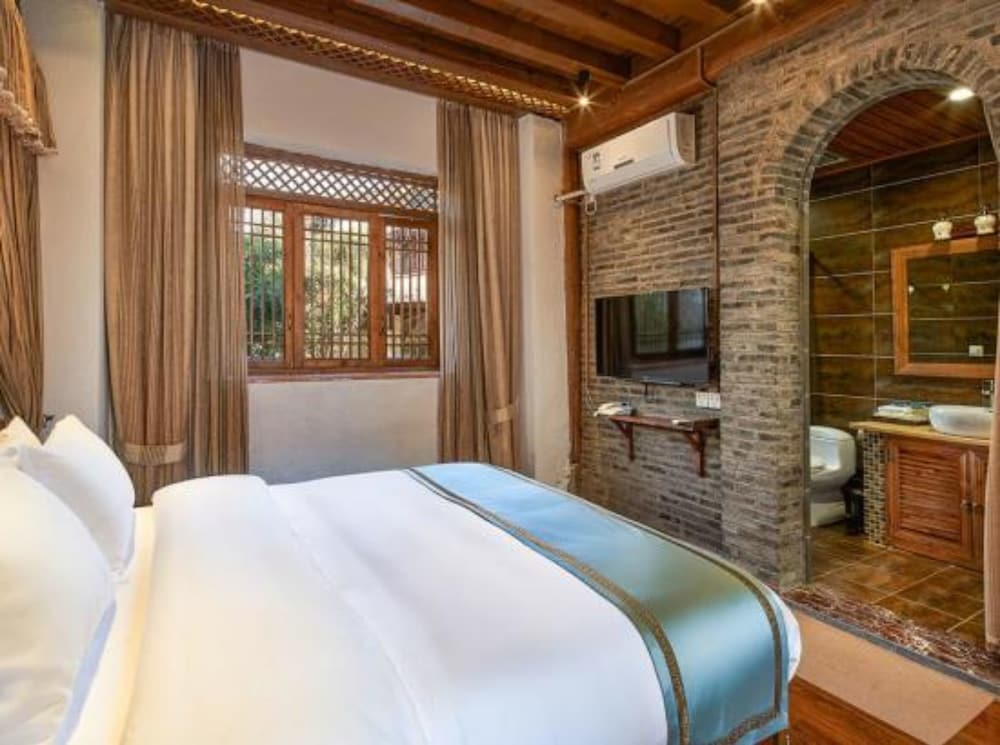 Deluxe Double Room - Photo 1