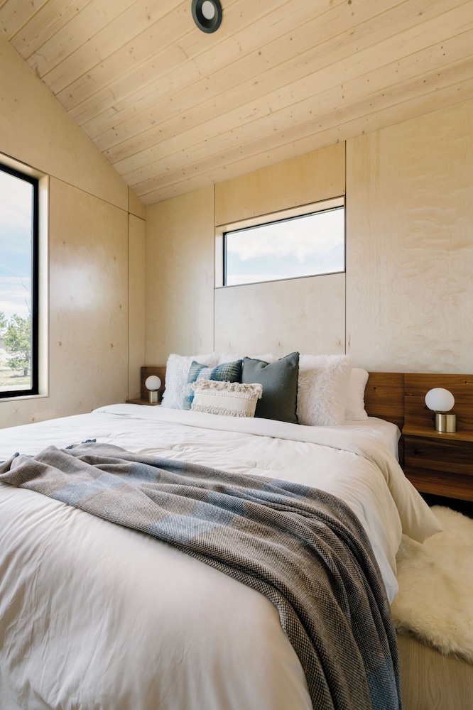 Deluxe Cabin, Garden View photo 1