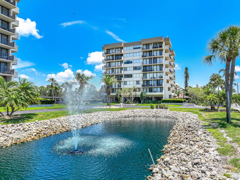 Condo, Multiple Beds, Ocean View (501-W) photo 2