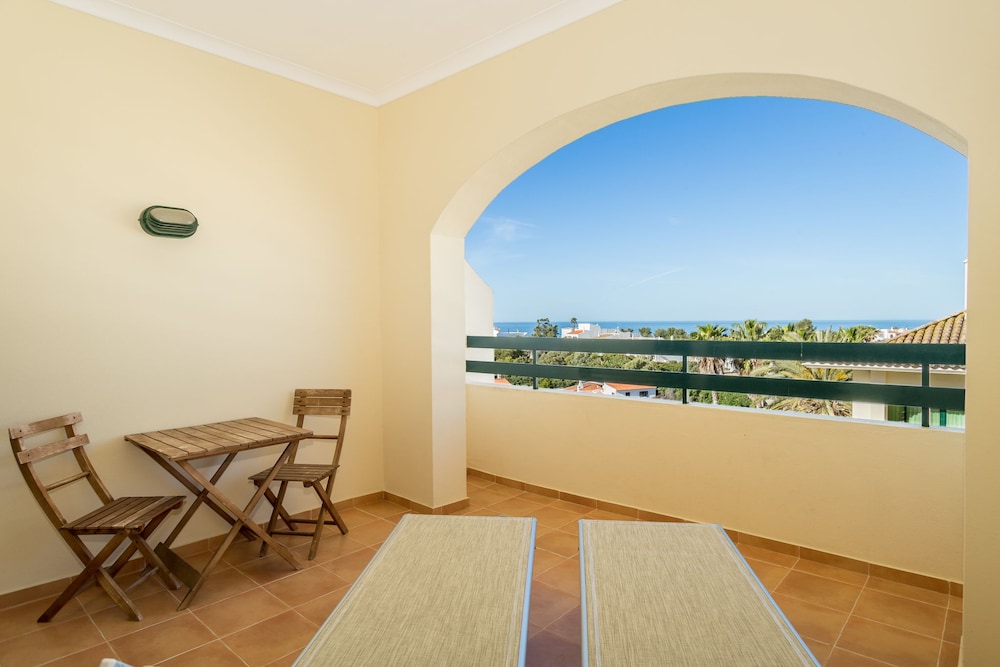 Standard Double or Twin Room, Balcony - Photo 6