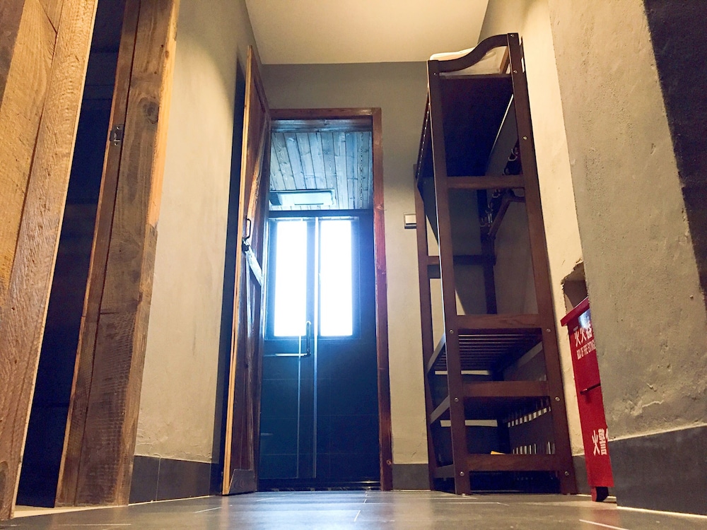 Comfort Suite-A photo 1