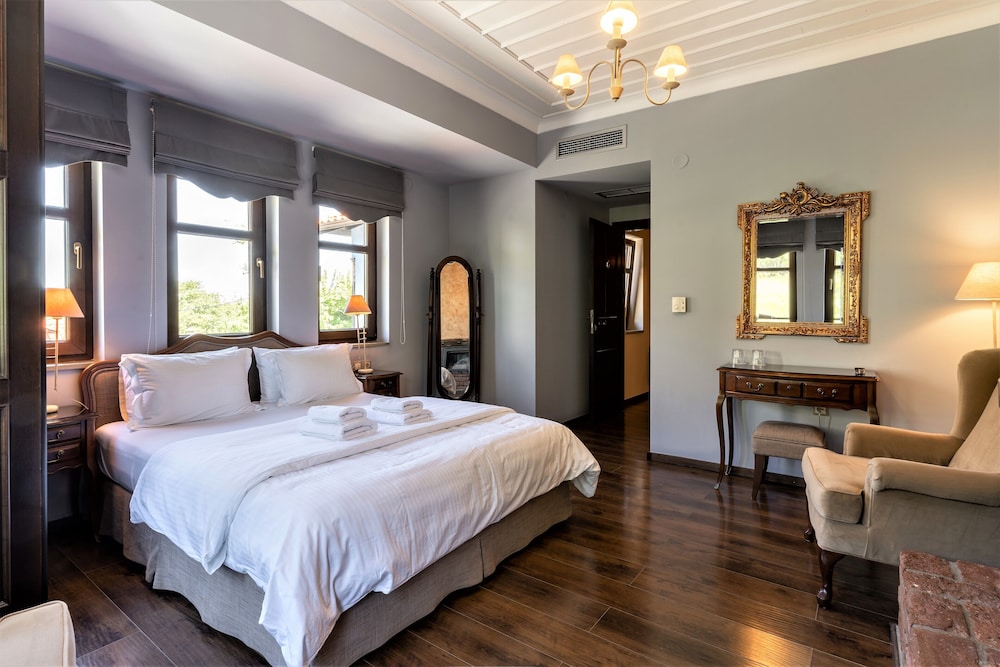Superior Double Room, Mountain View