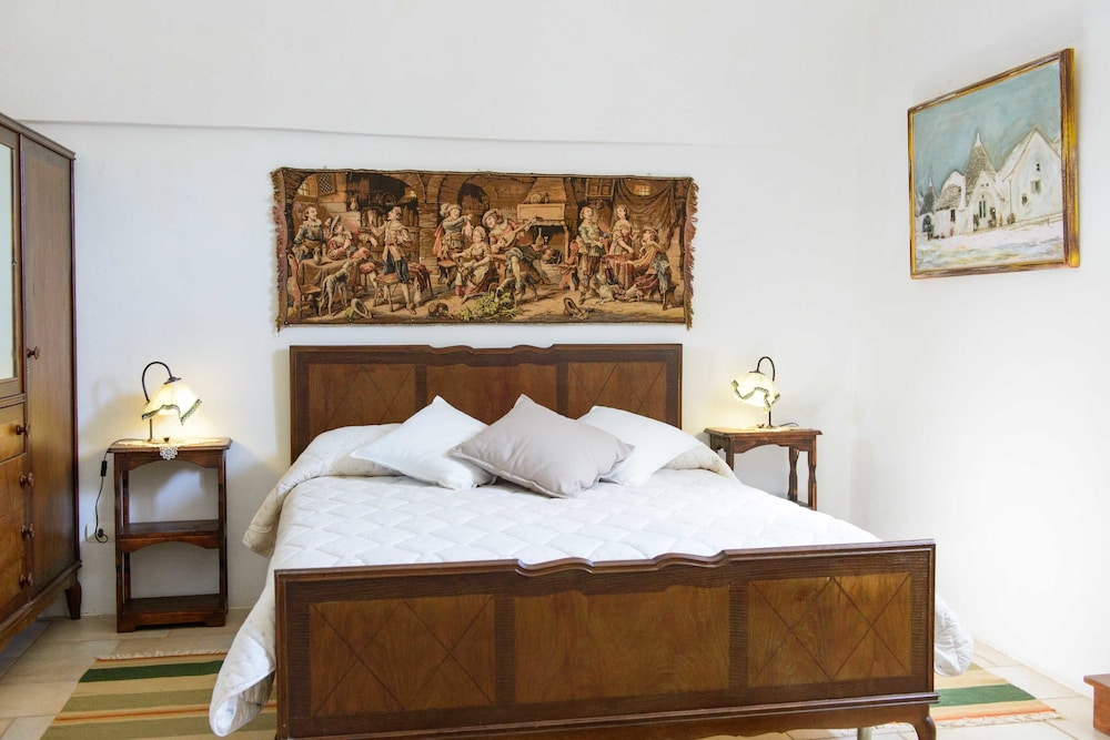 Romantic Apartment, 2 Bedrooms, Garden View photo 2