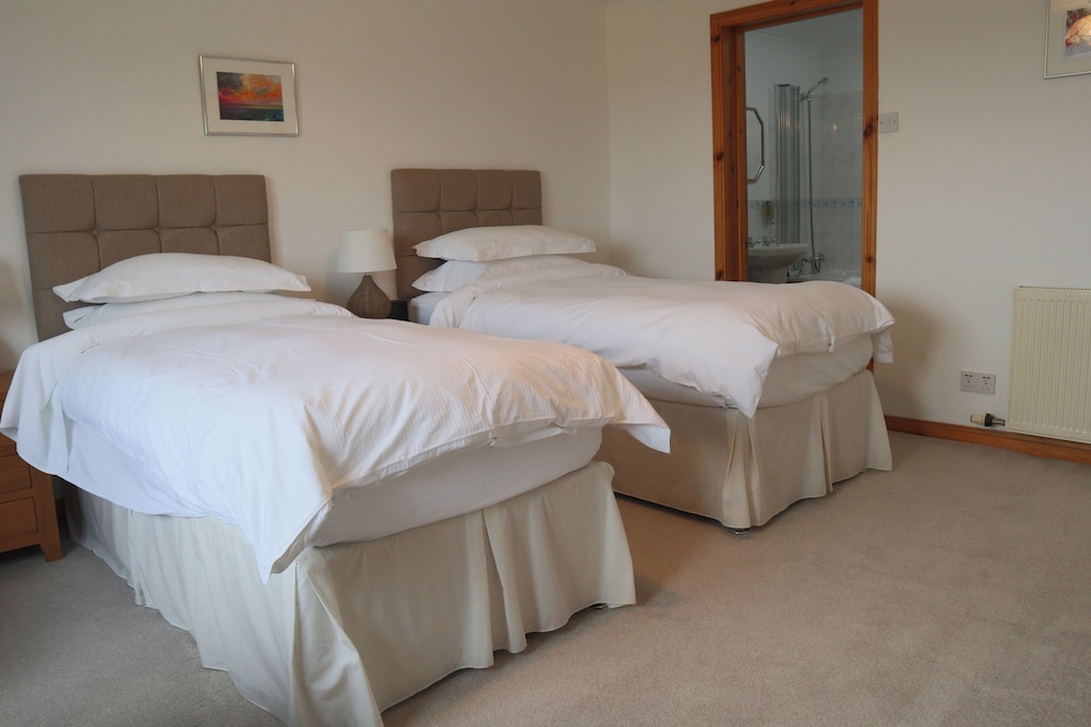 Twin Room, Sea View (Room 1) photo 3