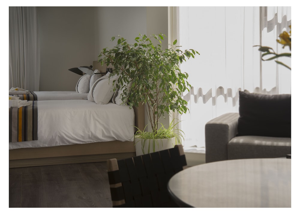 Luxury Room, 2 Queen Beds photo 3