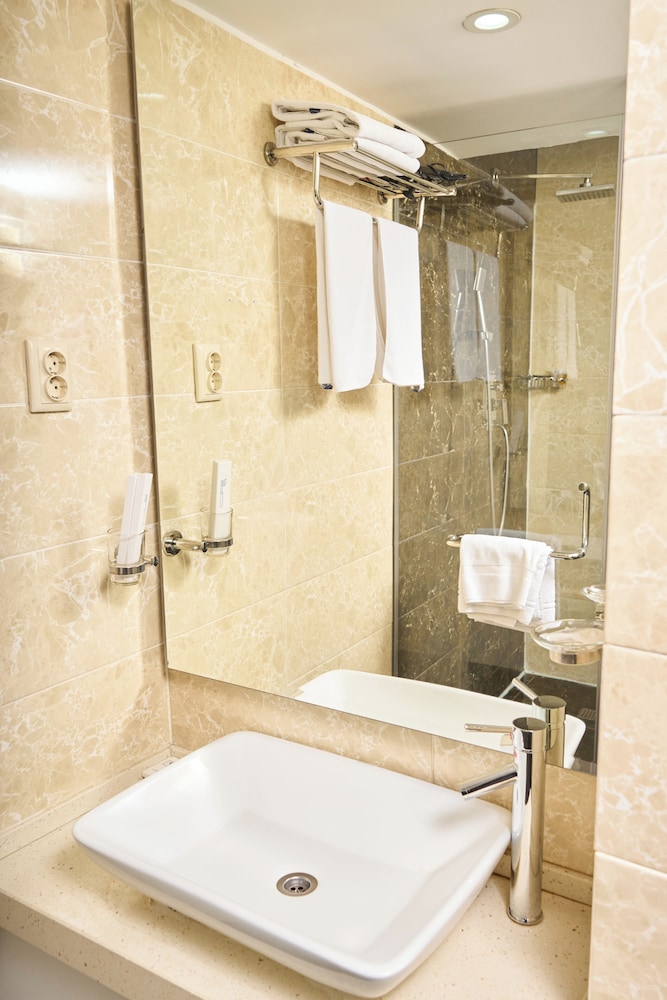 Superior Twin Room photo 2