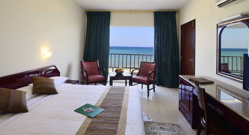 Villa, 1 King Bed, Beach View photo 2