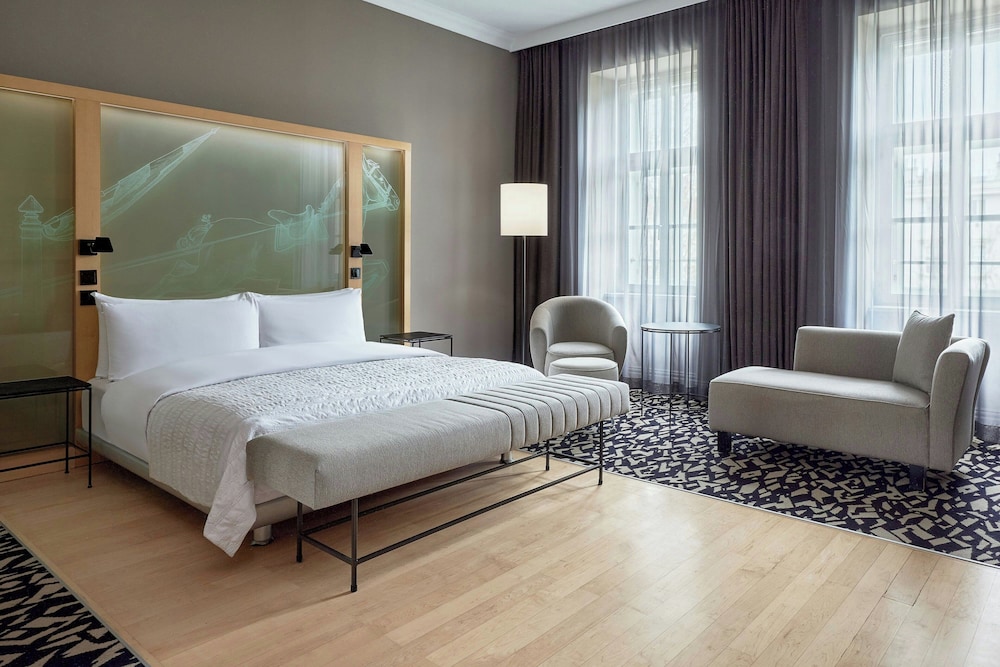 Executive Room, 1 King Bed photo 1