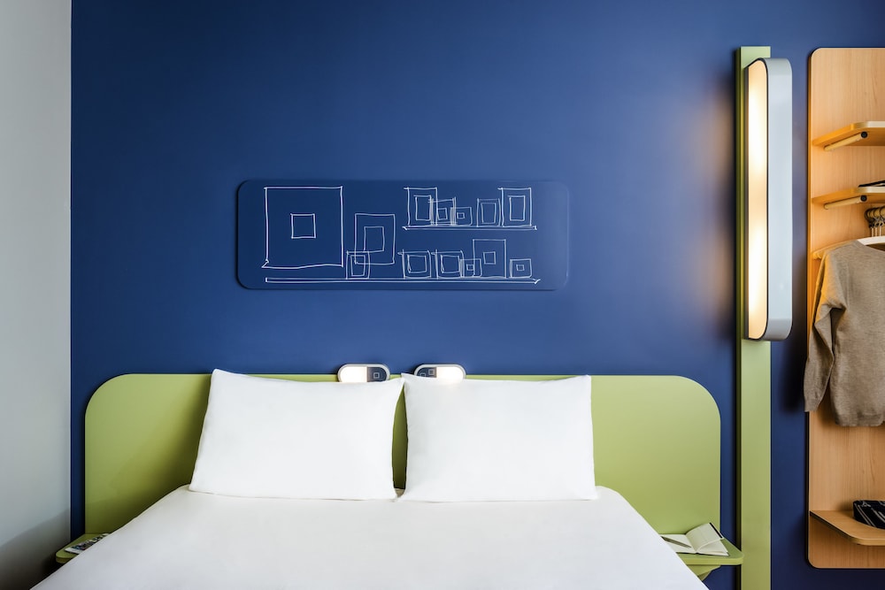Double Room - Photo 5