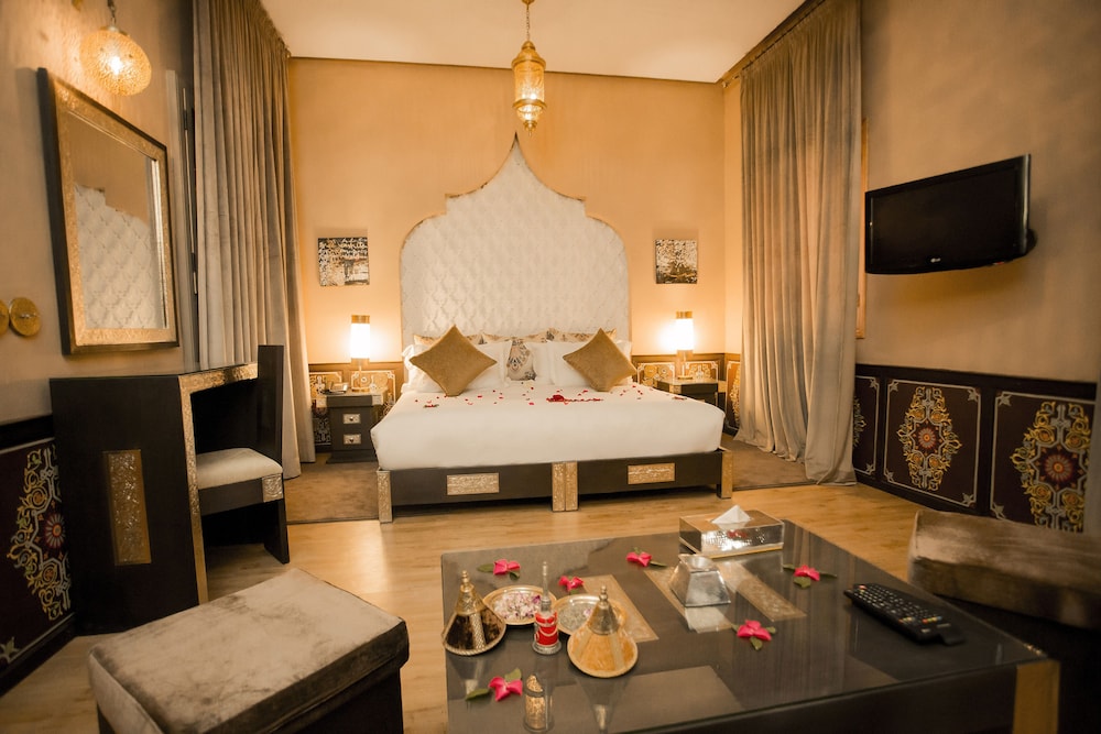 Junior Suite, Non Smoking - Photo 7