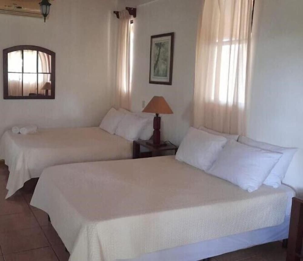 Panoramic Room, Multiple Beds, Balcony, Mountainside